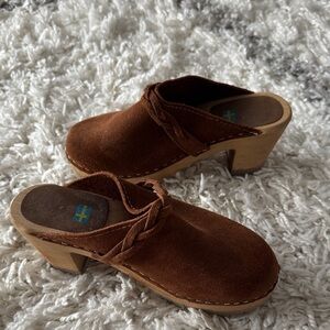 Brown Suede Women's Clogs